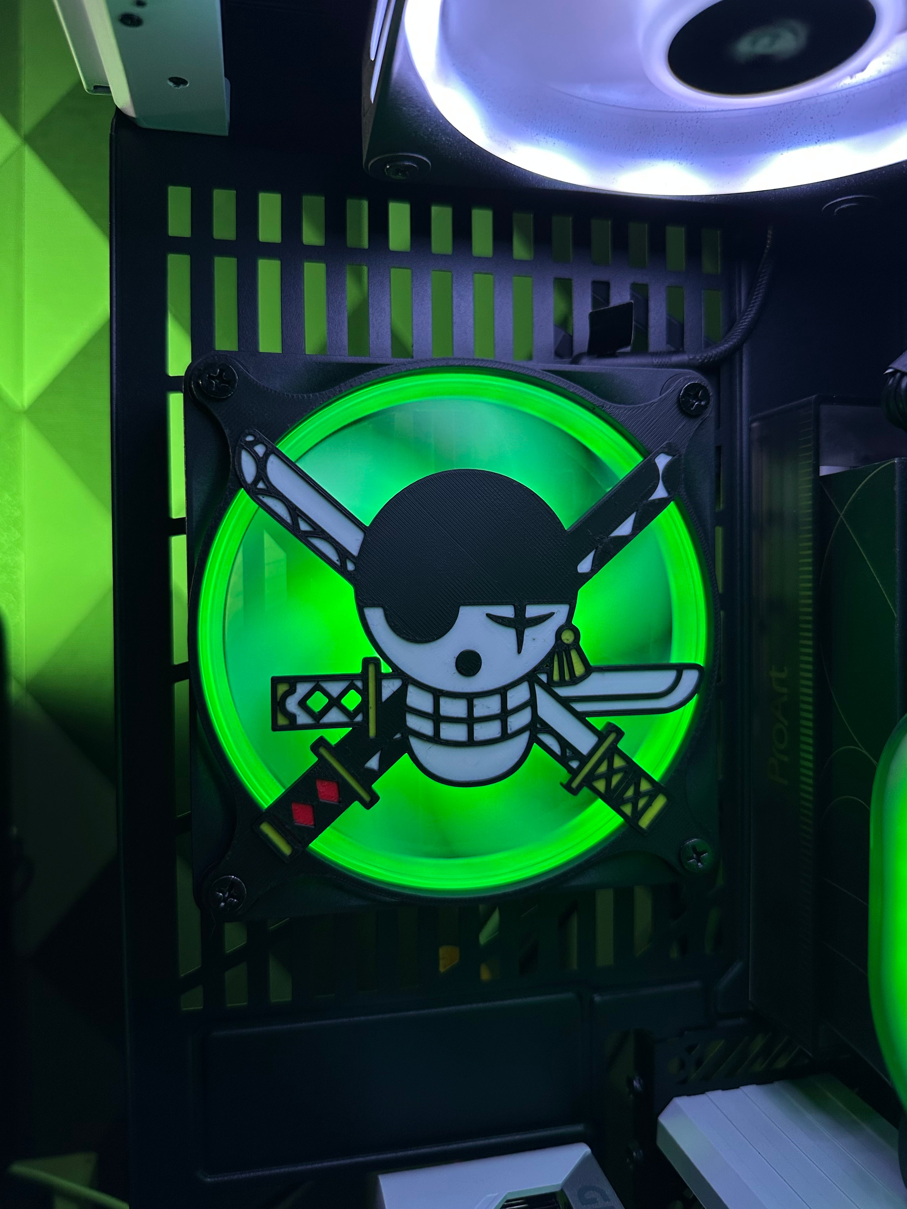 Drapeau Zoro grille de ventilteur